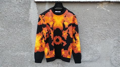 Givenchy 0 Givenchy Fire Flame Flower Rottweiler Madonna 